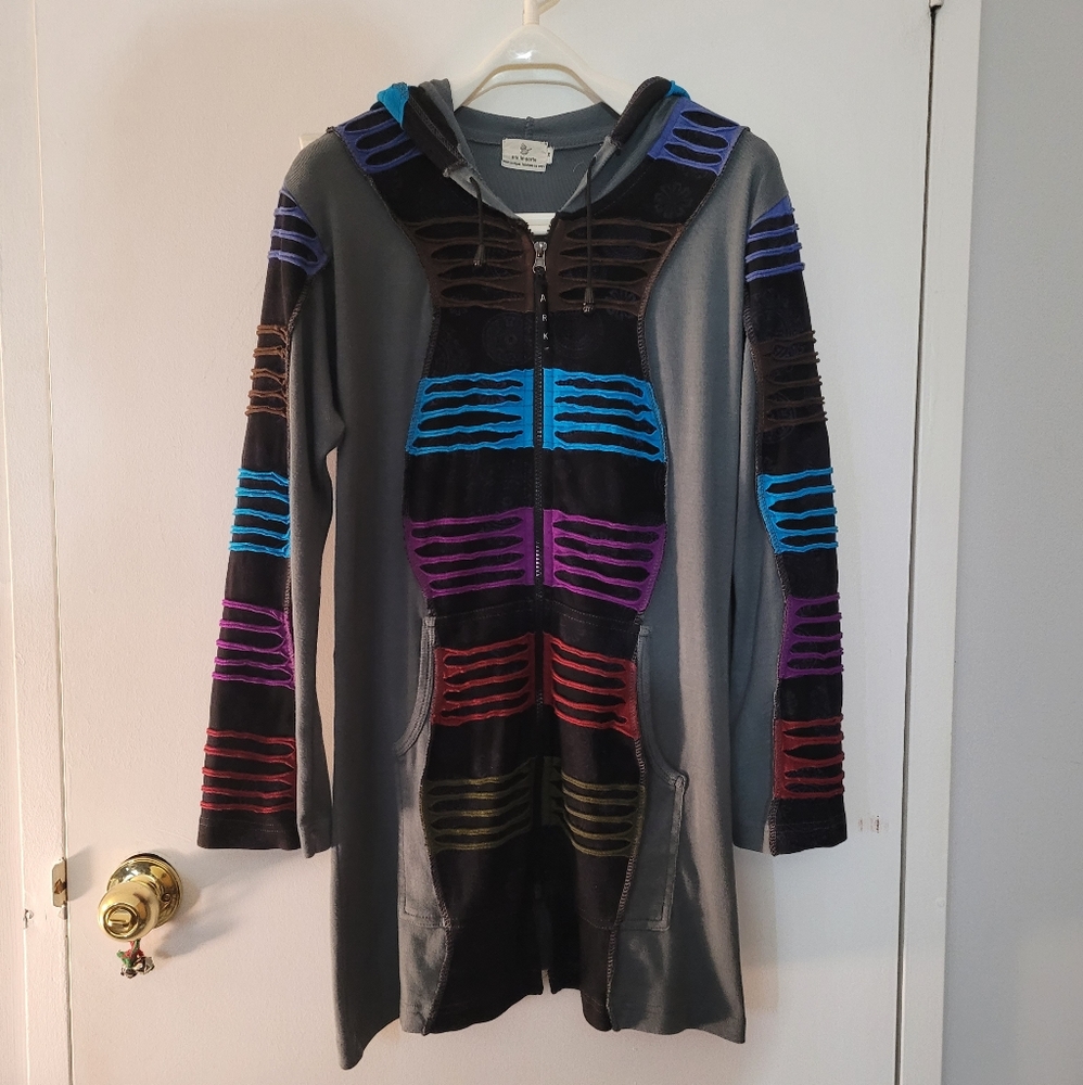 ARK IMPORTS HOODIE - SIZE MEDIUM